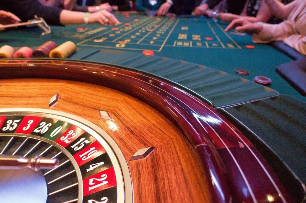 ¿Cómo funcionan los bonos de registro en casinos?